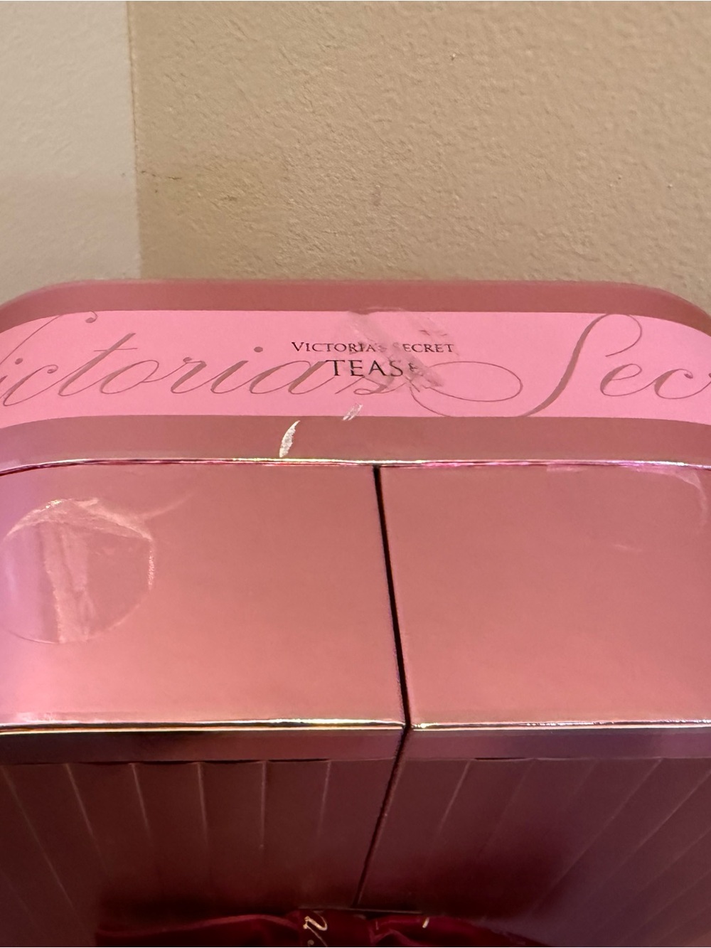 Victoria's Secret Tease Fragrance Set - Pink Iridescent Display - Picture 5 of 7